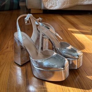 Silver platform heels 6.5 BP / Nordstrom